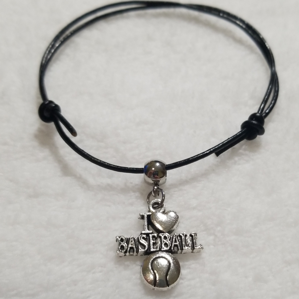 🔴🆕️ I love Baseball bracelet